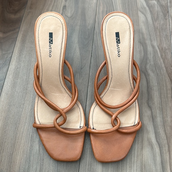 Matiko Arlo Sandals, Size 7, perfect condition! - Picture 5 of 7